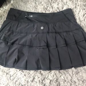 Lululemon Black Tennis Skirt size 6